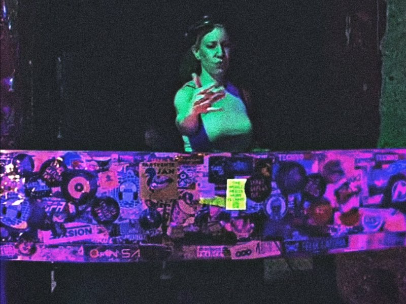Nea Performance